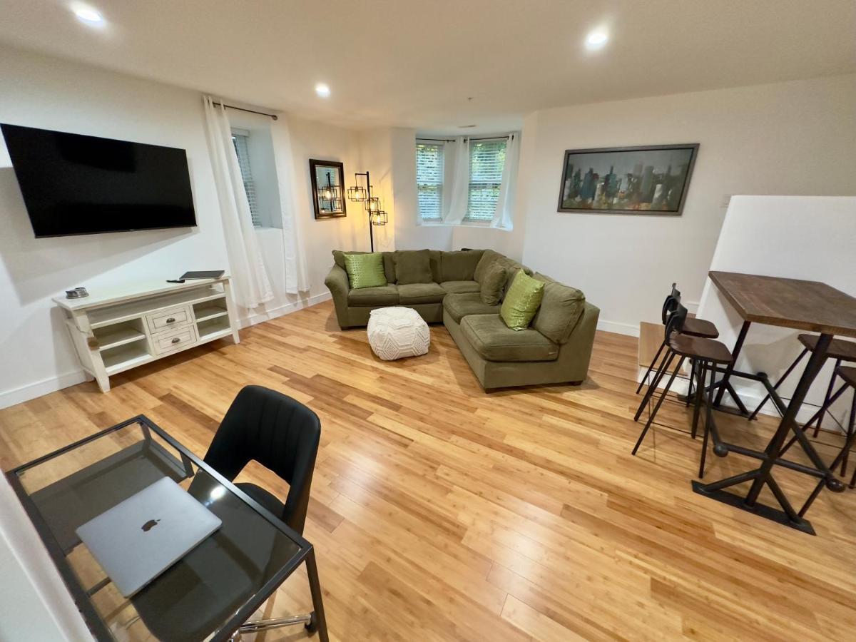 Perrin Place Unit 1 Apartamento *